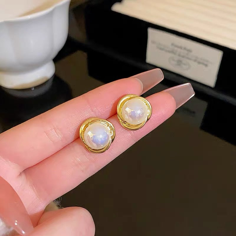 Freshwater Pearl Stud Earrings